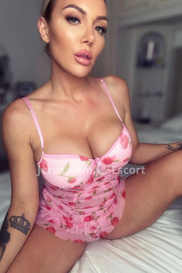 Lauren