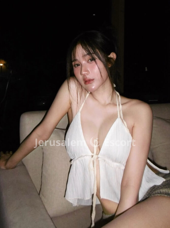 SEXY BOOBS